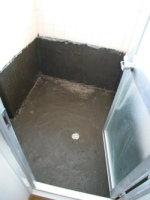 �����h����