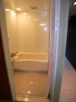 ���j�b�g�o�X�����I